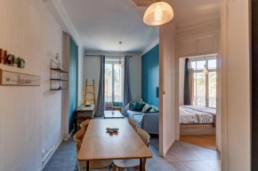 Lovely 2 bedroom Apartment in Nice with Balcony